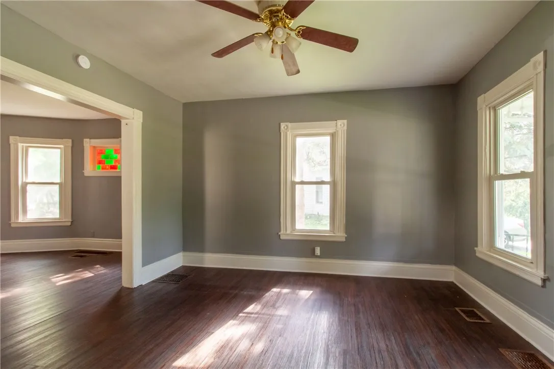 3186 Church Street, Caledonia, New York 14423, Caledonia, New York 14423, 5 Bedrooms Bedrooms, 8 Rooms Rooms,2 BathroomsBathrooms,Residential,For Sale,3186 Church Street, Caledonia, New York 14423,R1622701
