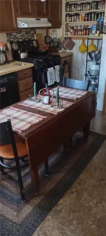 69 West Street, New Berlin, New York 13411, New Berlin, New York 13411, 2 Bedrooms Bedrooms, 6 Rooms Rooms,2 BathroomsBathrooms,Residential,For Sale,69 West Street, New Berlin, New York 13411,R1623949