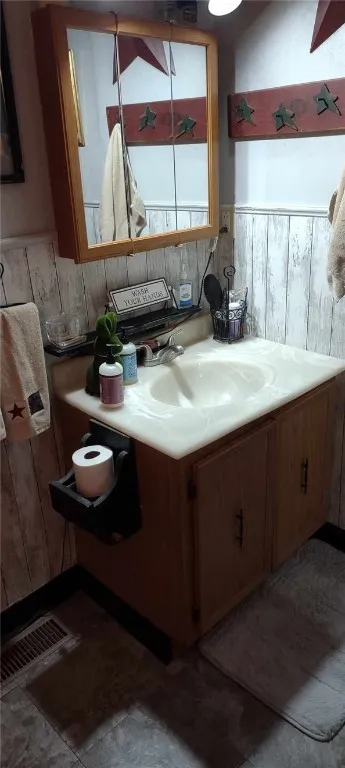 69 West Street, New Berlin, New York 13411, New Berlin, New York 13411, 2 Bedrooms Bedrooms, 6 Rooms Rooms,2 BathroomsBathrooms,Residential,For Sale,69 West Street, New Berlin, New York 13411,R1623949