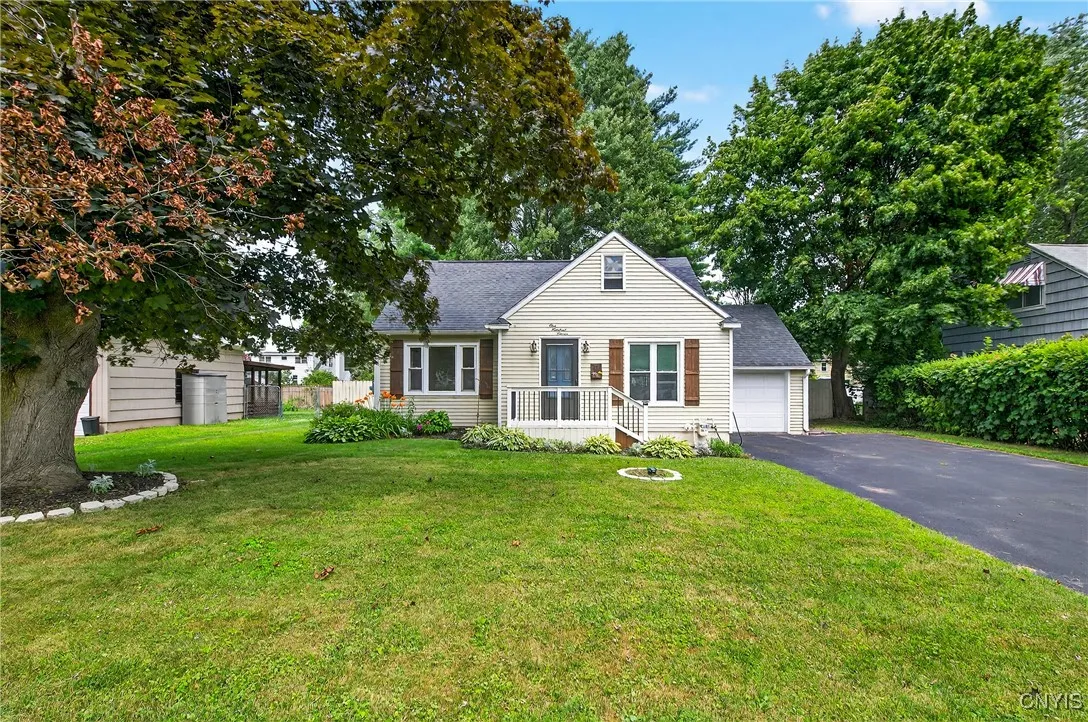 111 Patricia Lane, Cicero, New York 13212, Cicero, New York 13212, 3 Bedrooms Bedrooms, 9 Rooms Rooms,2 BathroomsBathrooms,Residential Lease,For Rent,111 Patricia Lane, Cicero, New York 13212,S1623875