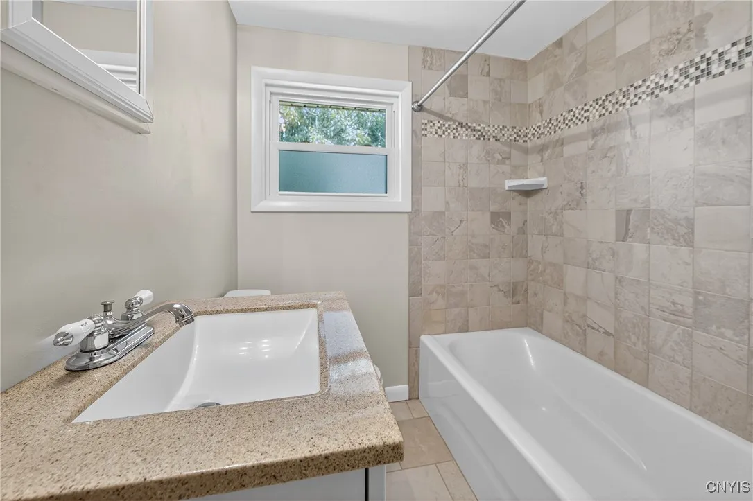 111 Patricia Lane, Cicero, New York 13212, Cicero, New York 13212, 3 Bedrooms Bedrooms, 9 Rooms Rooms,2 BathroomsBathrooms,Residential Lease,For Rent,111 Patricia Lane, Cicero, New York 13212,S1623875