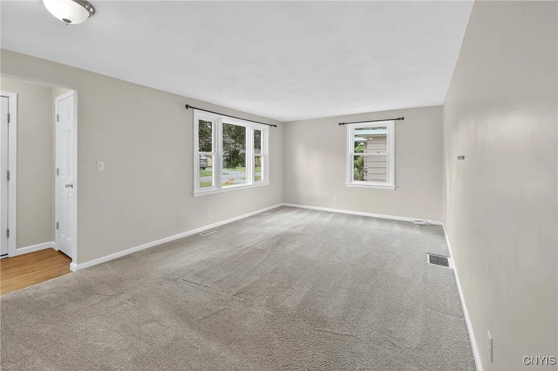 111 Patricia Lane, Cicero, New York 13212, Cicero, New York 13212, 3 Bedrooms Bedrooms, 9 Rooms Rooms,2 BathroomsBathrooms,Residential Lease,For Rent,111 Patricia Lane, Cicero, New York 13212,S1623875