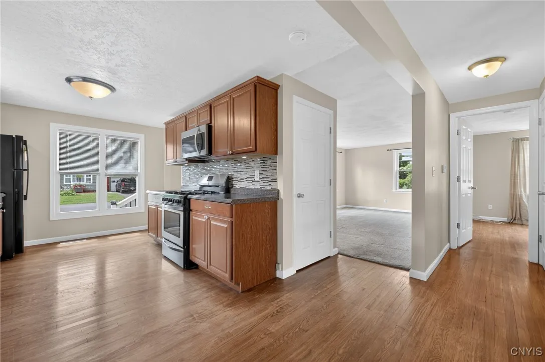 111 Patricia Lane, Cicero, New York 13212, Cicero, New York 13212, 3 Bedrooms Bedrooms, 9 Rooms Rooms,2 BathroomsBathrooms,Residential Lease,For Rent,111 Patricia Lane, Cicero, New York 13212,S1623875