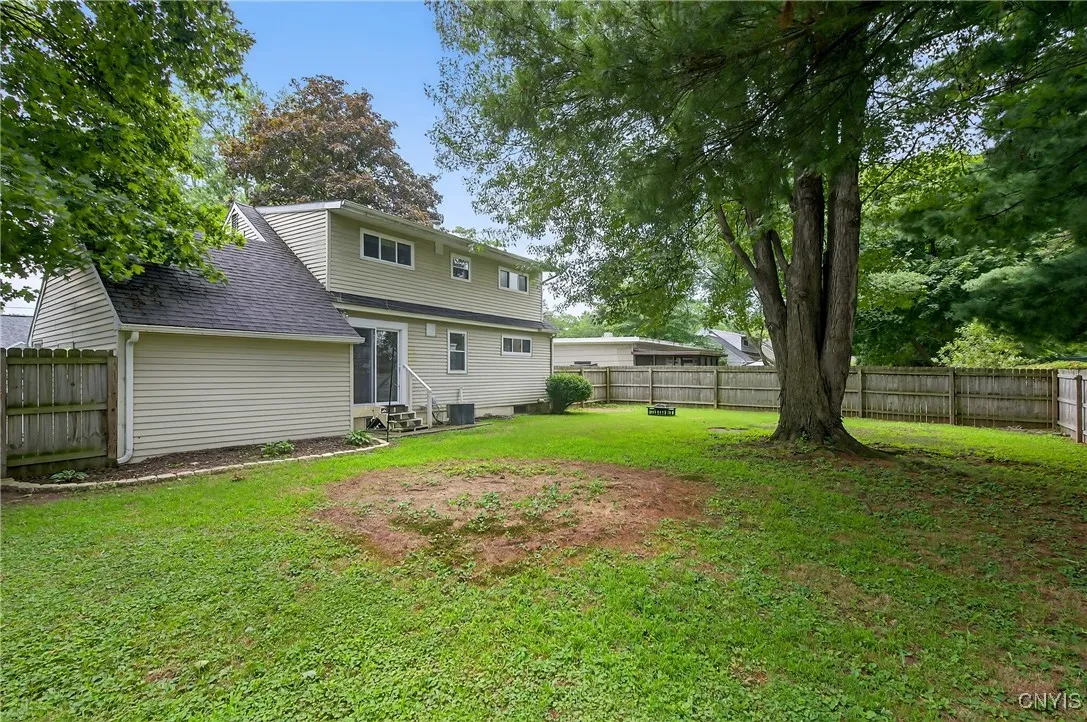 111 Patricia Lane, Cicero, New York 13212, Cicero, New York 13212, 3 Bedrooms Bedrooms, 9 Rooms Rooms,2 BathroomsBathrooms,Residential Lease,For Rent,111 Patricia Lane, Cicero, New York 13212,S1623875