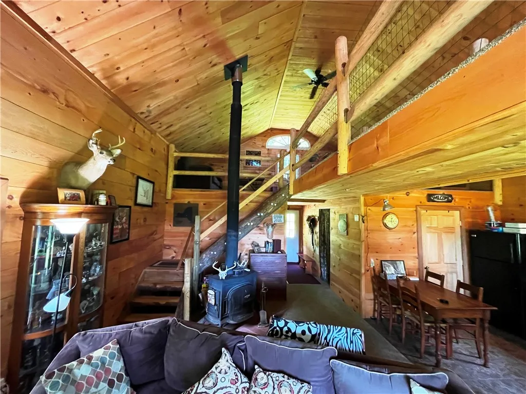6039 State Highway 23, New Berlin, New York 13843, New Berlin, New York 13843, 3 Bedrooms Bedrooms, 4 Rooms Rooms,1 BathroomBathrooms,Residential,For Sale,6039 State Highway 23, New Berlin, New York 13843,R1623958