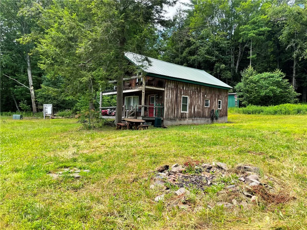 6039 State Highway 23, New Berlin, New York 13843, New Berlin, New York 13843, 3 Bedrooms Bedrooms, 4 Rooms Rooms,1 BathroomBathrooms,Residential,For Sale,6039 State Highway 23, New Berlin, New York 13843,R1623958