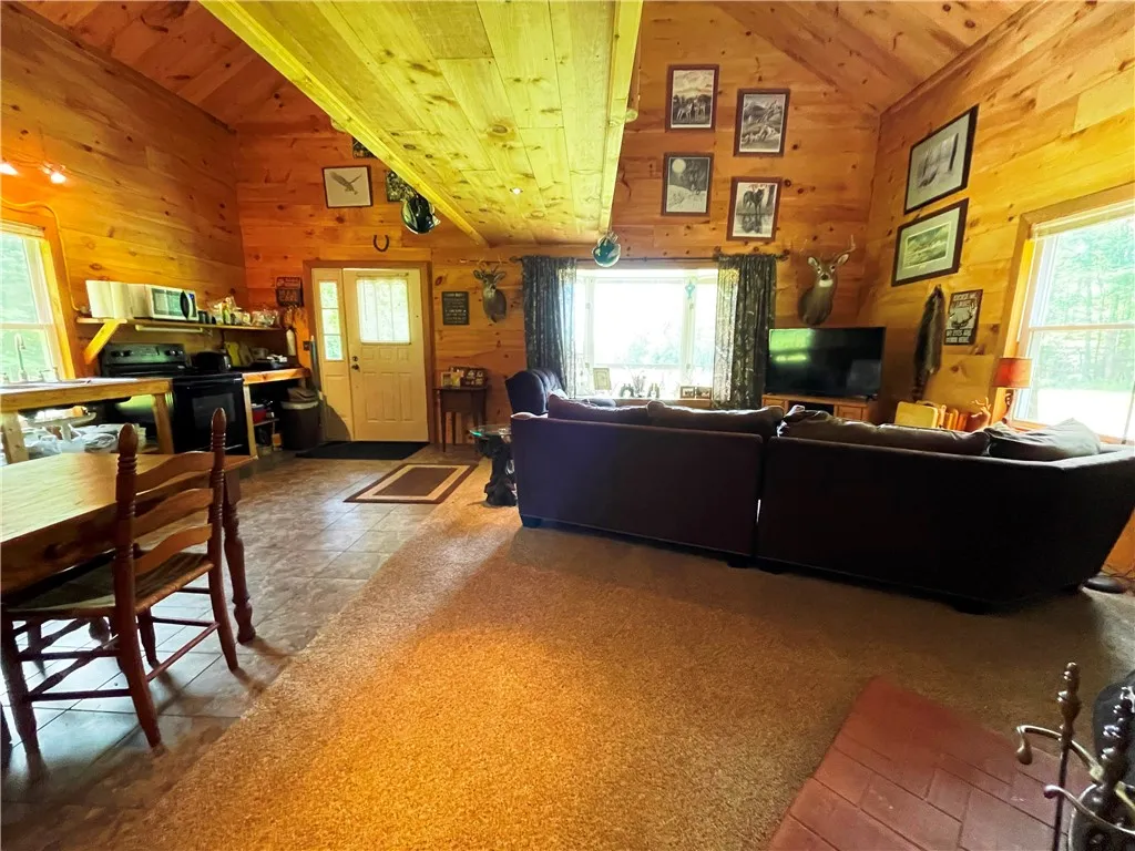 6039 State Highway 23, New Berlin, New York 13843, New Berlin, New York 13843, 3 Bedrooms Bedrooms, 4 Rooms Rooms,1 BathroomBathrooms,Residential,For Sale,6039 State Highway 23, New Berlin, New York 13843,R1623958