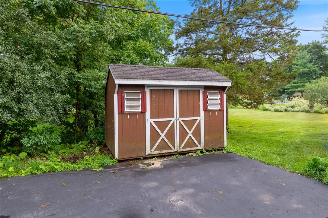 131 Rose Drive, Arcadia, New York 14513, Arcadia, New York 14513, 3 Bedrooms Bedrooms, 6 Rooms Rooms,2 BathroomsBathrooms,Residential,For Sale,131 Rose Drive, Arcadia, New York 14513,R1623751
