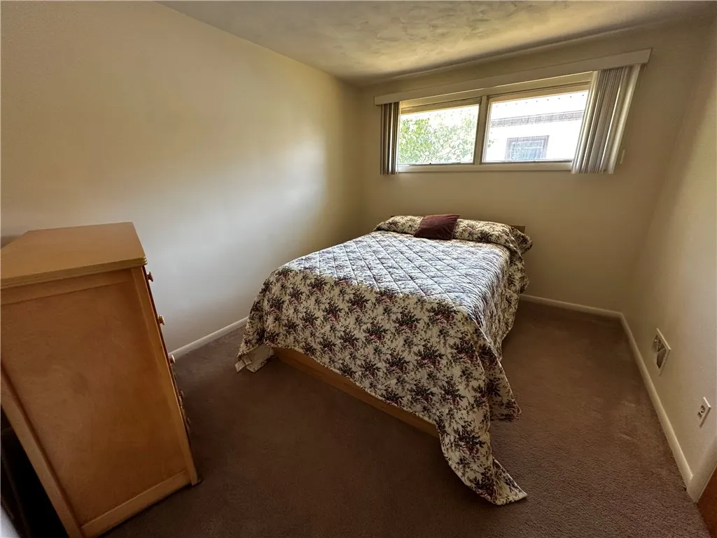 77 Peppermint Drive, Greece, New York 14615, Greece, New York 14615, 3 Bedrooms Bedrooms, 7 Rooms Rooms,1 BathroomBathrooms,Residential,For Sale,77 Peppermint Drive, Greece, New York 14615,R1623777