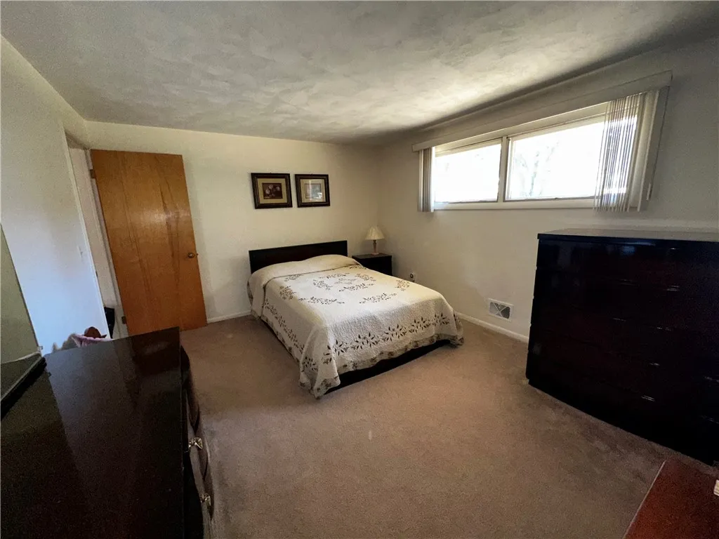 77 Peppermint Drive, Greece, New York 14615, Greece, New York 14615, 3 Bedrooms Bedrooms, 7 Rooms Rooms,1 BathroomBathrooms,Residential,For Sale,77 Peppermint Drive, Greece, New York 14615,R1623777