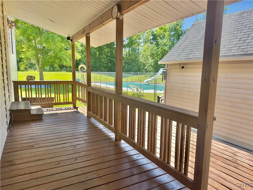 6126 Lowell Road, Westmoreland, New York 13440, Westmoreland, New York 13440, 5 Bedrooms Bedrooms, 9 Rooms Rooms,3 BathroomsBathrooms,Residential,For Sale,6126 Lowell Road, Westmoreland, New York 13440,S1621328