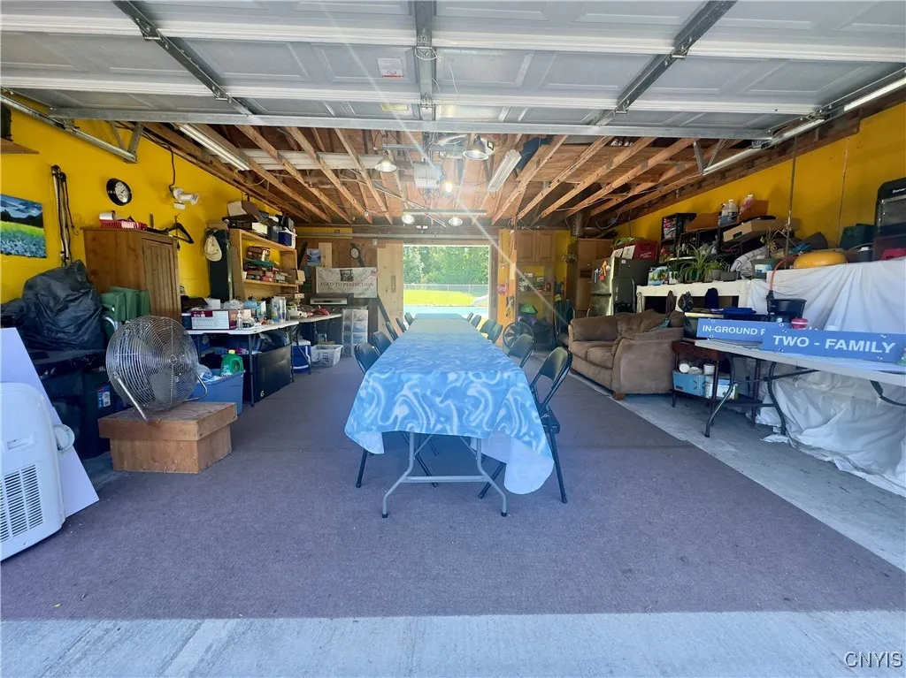 2 Stall Garage