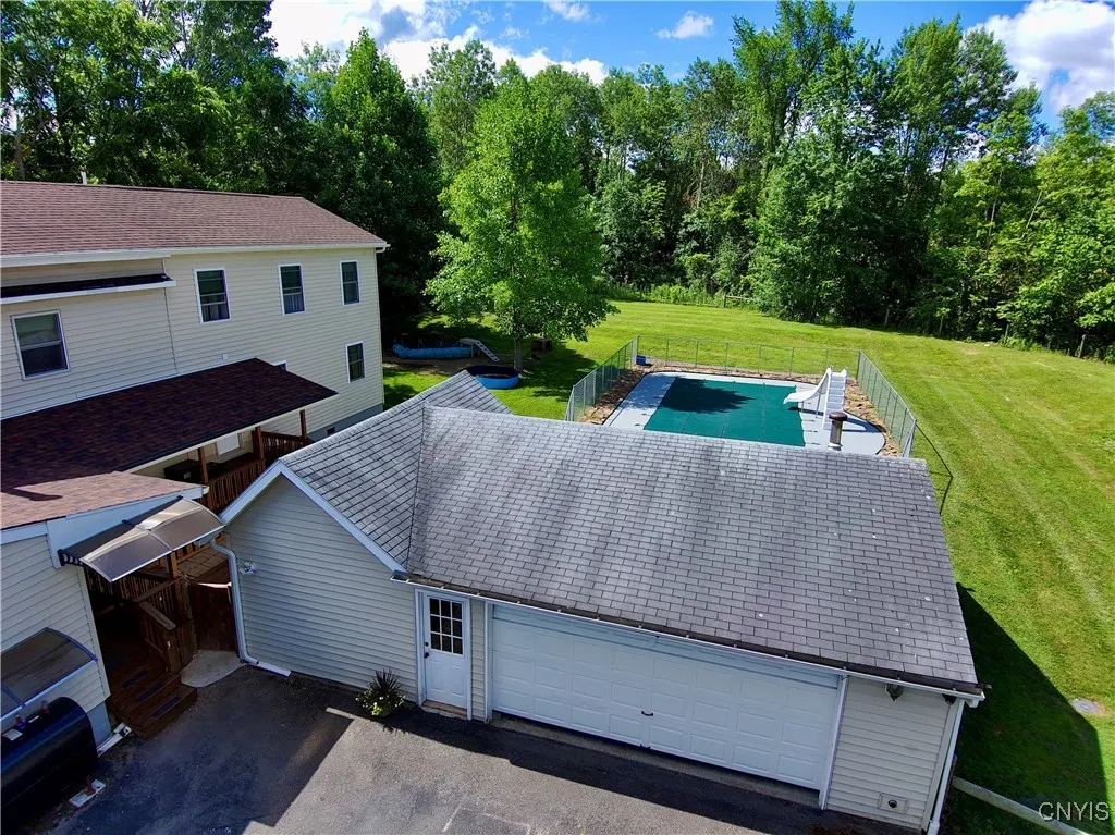 6126 Lowell Road, Westmoreland, New York 13440, Westmoreland, New York 13440, 5 Bedrooms Bedrooms, 9 Rooms Rooms,3 BathroomsBathrooms,Residential,For Sale,6126 Lowell Road, Westmoreland, New York 13440,S1621328