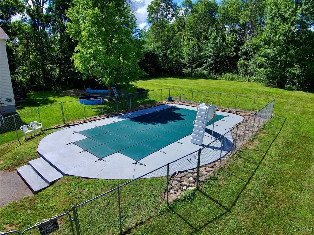 6126 Lowell Road, Westmoreland, New York 13440, Westmoreland, New York 13440, 5 Bedrooms Bedrooms, 9 Rooms Rooms,3 BathroomsBathrooms,Residential,For Sale,6126 Lowell Road, Westmoreland, New York 13440,S1621328