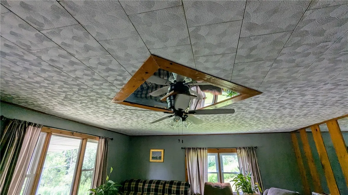 Great light detail
