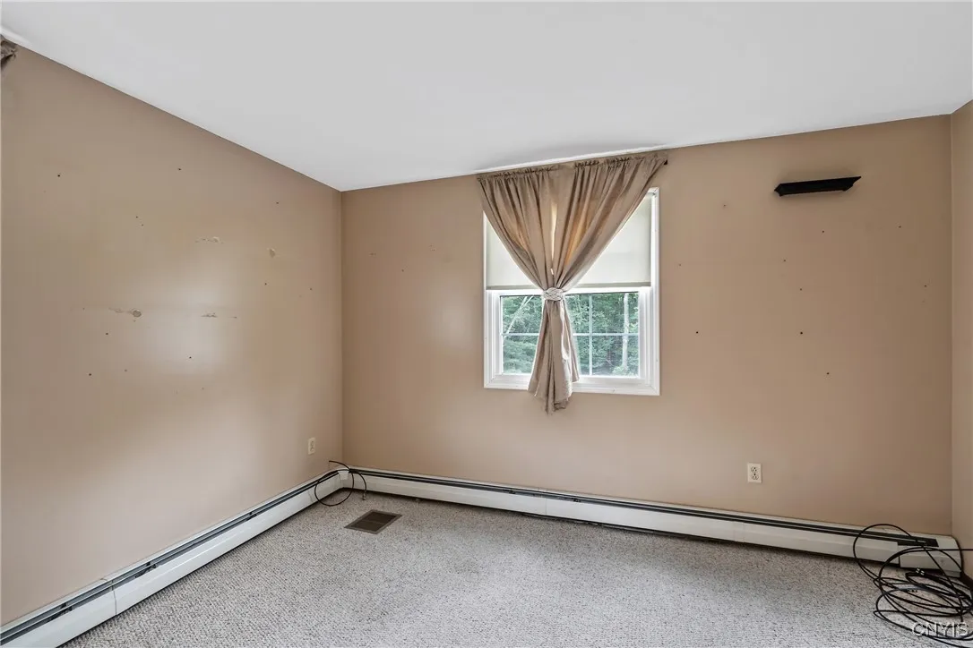 2 Monroe Boulevard, West Monroe, New York 13167, West Monroe, New York 13167, 3 Bedrooms Bedrooms, 9 Rooms Rooms,1 BathroomBathrooms,Residential,Closed,2 Monroe Boulevard, West Monroe, New York 13167,0,S1623921