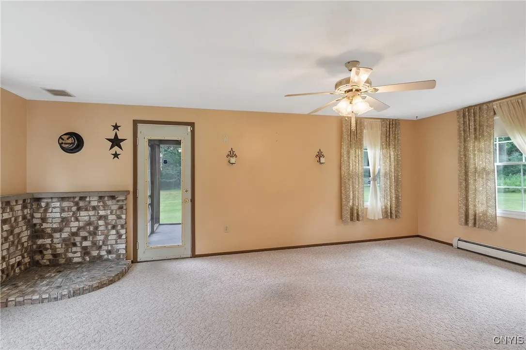 2 Monroe Boulevard, West Monroe, New York 13167, West Monroe, New York 13167, 3 Bedrooms Bedrooms, 9 Rooms Rooms,1 BathroomBathrooms,Residential,Closed,2 Monroe Boulevard, West Monroe, New York 13167,0,S1623921