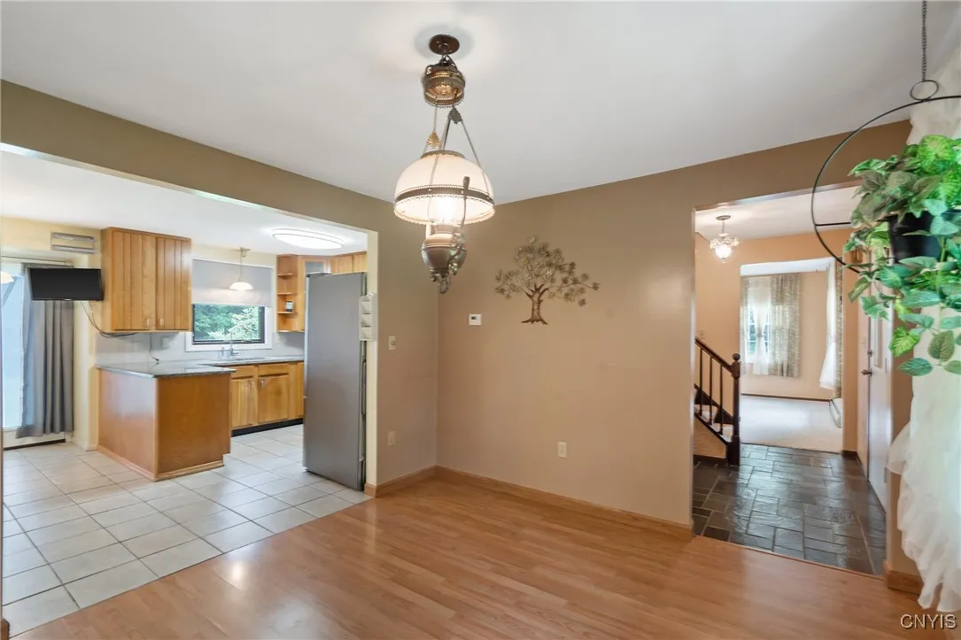 2 Monroe Boulevard, West Monroe, New York 13167, West Monroe, New York 13167, 3 Bedrooms Bedrooms, 9 Rooms Rooms,1 BathroomBathrooms,Residential,Closed,2 Monroe Boulevard, West Monroe, New York 13167,0,S1623921