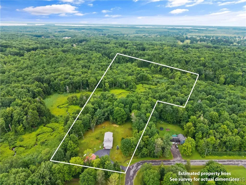 2 Monroe Boulevard, West Monroe, New York 13167, West Monroe, New York 13167, 3 Bedrooms Bedrooms, 9 Rooms Rooms,1 BathroomBathrooms,Residential,Closed,2 Monroe Boulevard, West Monroe, New York 13167,0,S1623921