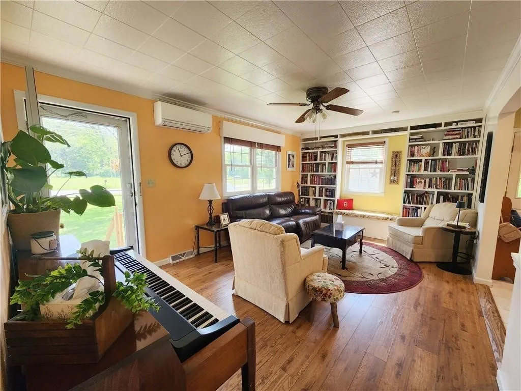 1305 Wyncoop Creek Road, Chemung, New York 14825, Chemung, New York 14825, 3 Bedrooms Bedrooms, 11 Rooms Rooms,1 BathroomBathrooms,Residential,Closed,1305 Wyncoop Creek Road, Chemung, New York 14825,0,R1623991