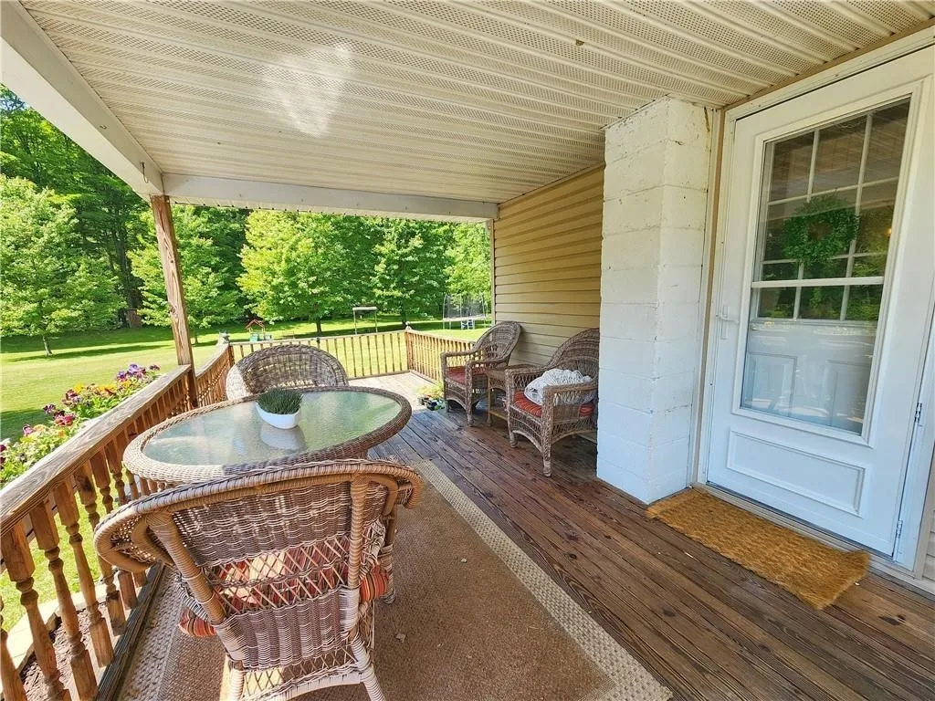 1305 Wyncoop Creek Road, Chemung, New York 14825, Chemung, New York 14825, 3 Bedrooms Bedrooms, 11 Rooms Rooms,1 BathroomBathrooms,Residential,Closed,1305 Wyncoop Creek Road, Chemung, New York 14825,0,R1623991