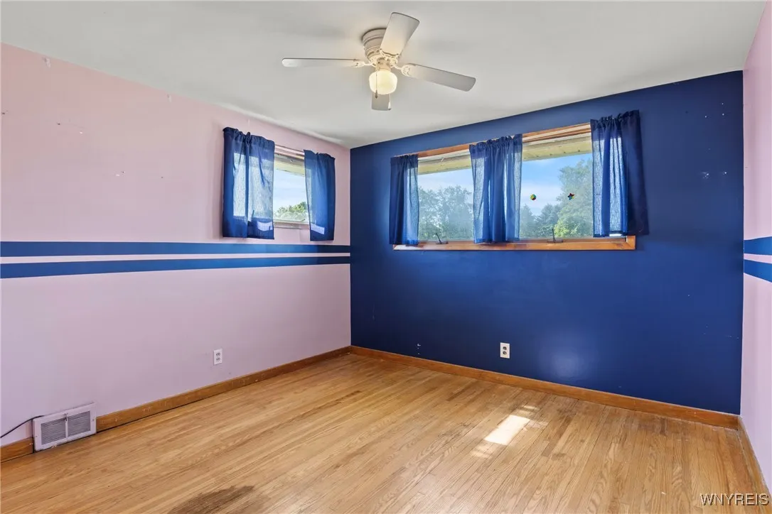 559 Mapleview Road, Cheektowaga, New York 14225, Cheektowaga, New York 14225, 3 Bedrooms Bedrooms, 7 Rooms Rooms,1 BathroomBathrooms,Residential,For Sale,559 Mapleview Road, Cheektowaga, New York 14225,B1623963