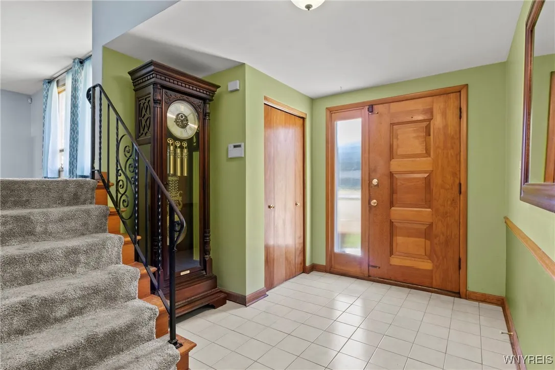 559 Mapleview Road, Cheektowaga, New York 14225, Cheektowaga, New York 14225, 3 Bedrooms Bedrooms, 7 Rooms Rooms,1 BathroomBathrooms,Residential,For Sale,559 Mapleview Road, Cheektowaga, New York 14225,B1623963
