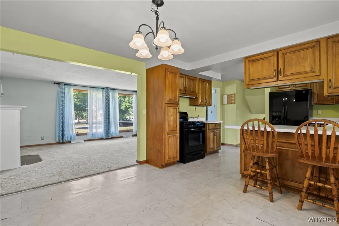 559 Mapleview Road, Cheektowaga, New York 14225, Cheektowaga, New York 14225, 3 Bedrooms Bedrooms, 7 Rooms Rooms,1 BathroomBathrooms,Residential,For Sale,559 Mapleview Road, Cheektowaga, New York 14225,B1623963