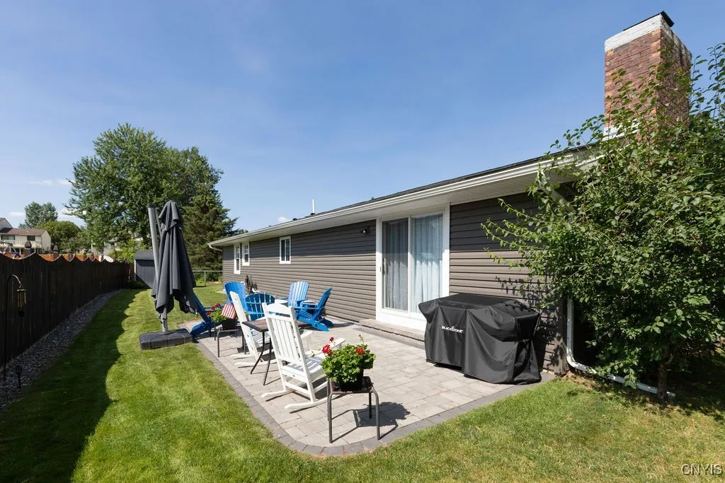 7597 Manor Lane, Clay, New York 13088, Clay, New York 13088, 3 Bedrooms Bedrooms, 7 Rooms Rooms,3 BathroomsBathrooms,Residential,For Sale,7597 Manor Lane, Clay, New York 13088,S1623948