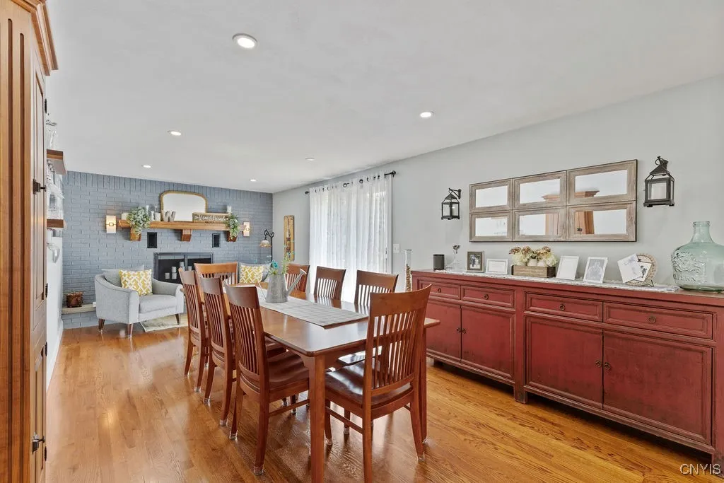 7597 Manor Lane, Clay, New York 13088, Clay, New York 13088, 3 Bedrooms Bedrooms, 7 Rooms Rooms,3 BathroomsBathrooms,Residential,For Sale,7597 Manor Lane, Clay, New York 13088,S1623948
