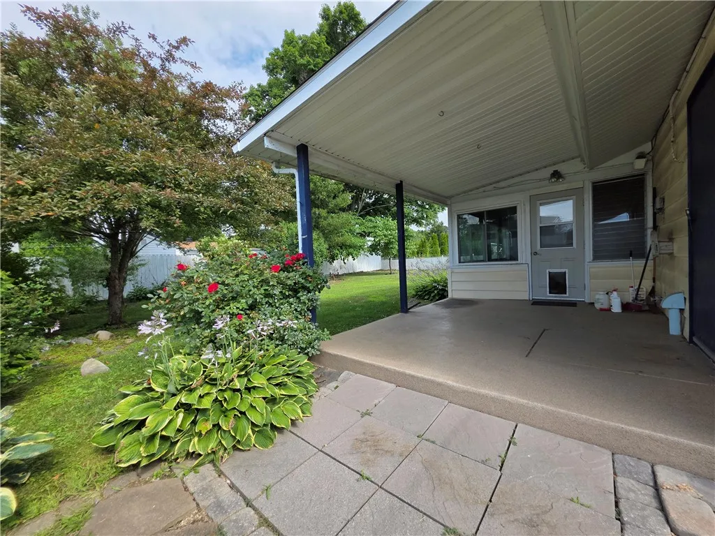 2805 Westinghouse Road, Horseheads, New York 14845, Horseheads, New York 14845, 3 Bedrooms Bedrooms, 8 Rooms Rooms,1 BathroomBathrooms,Residential,For Sale,2805 Westinghouse Road, Horseheads, New York 14845,R1623987