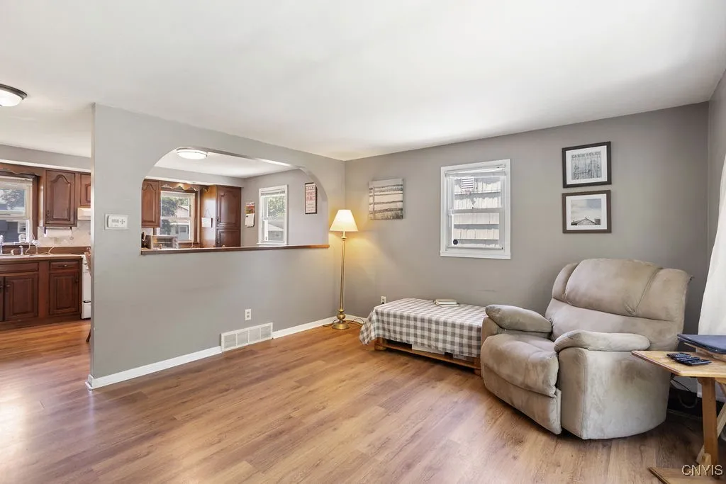 150 Glendale Avenue, Salina, New York 13088, Salina, New York 13088, 3 Bedrooms Bedrooms, 6 Rooms Rooms,2 BathroomsBathrooms,Residential,For Sale,150 Glendale Avenue, Salina, New York 13088,S1623993