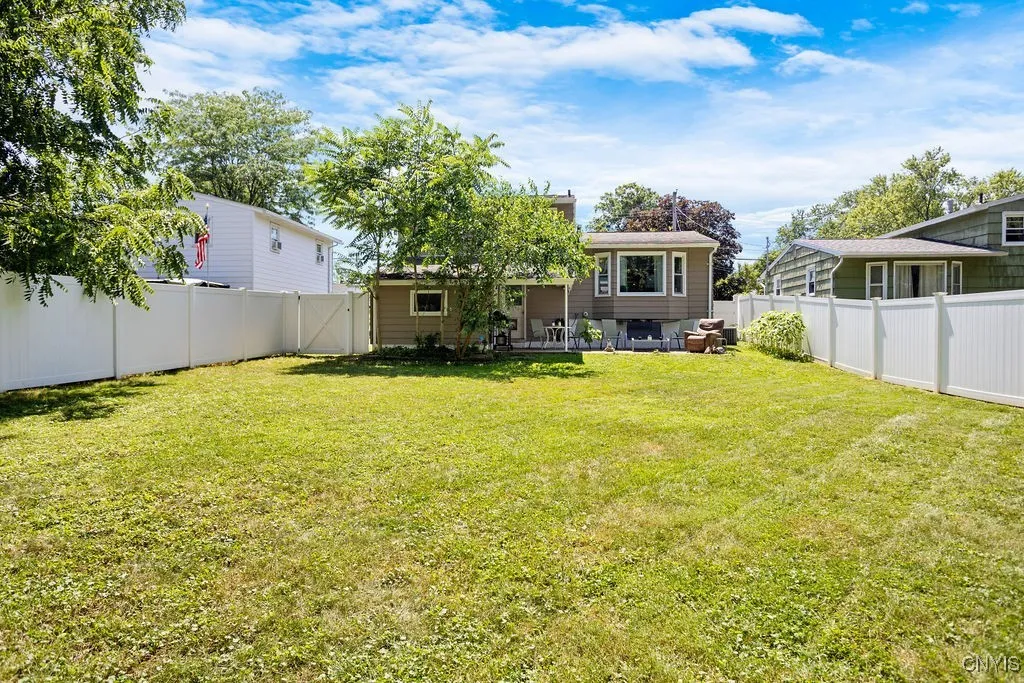 150 Glendale Avenue, Salina, New York 13088, Salina, New York 13088, 3 Bedrooms Bedrooms, 6 Rooms Rooms,2 BathroomsBathrooms,Residential,For Sale,150 Glendale Avenue, Salina, New York 13088,S1623993