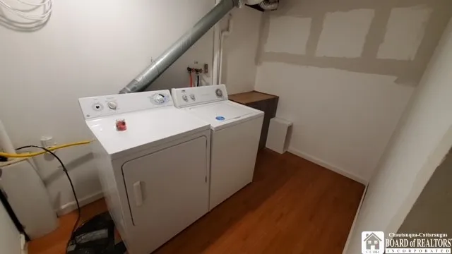 103 Valleyview Avenue, Jamestown, New York 14701, Jamestown, New York 14701, 3 Bedrooms Bedrooms, 8 Rooms Rooms,1 BathroomBathrooms,Residential Lease,For Rent,103 Valleyview Avenue, Jamestown, New York 14701,R1621538