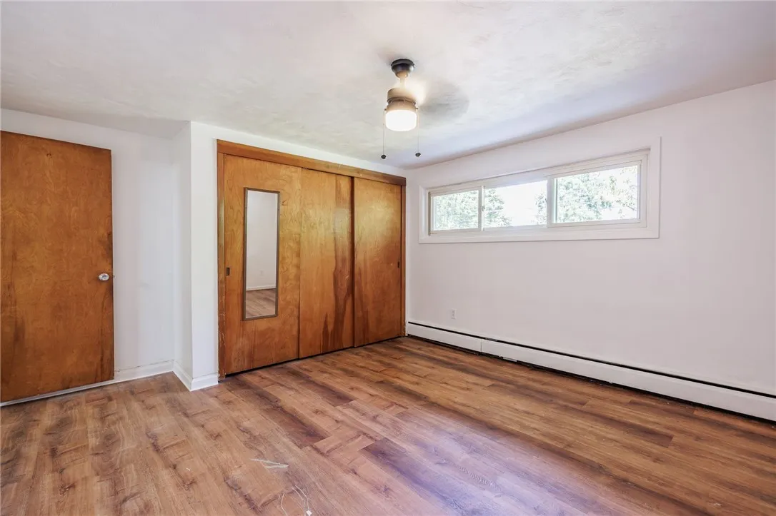 3rd front bedroom