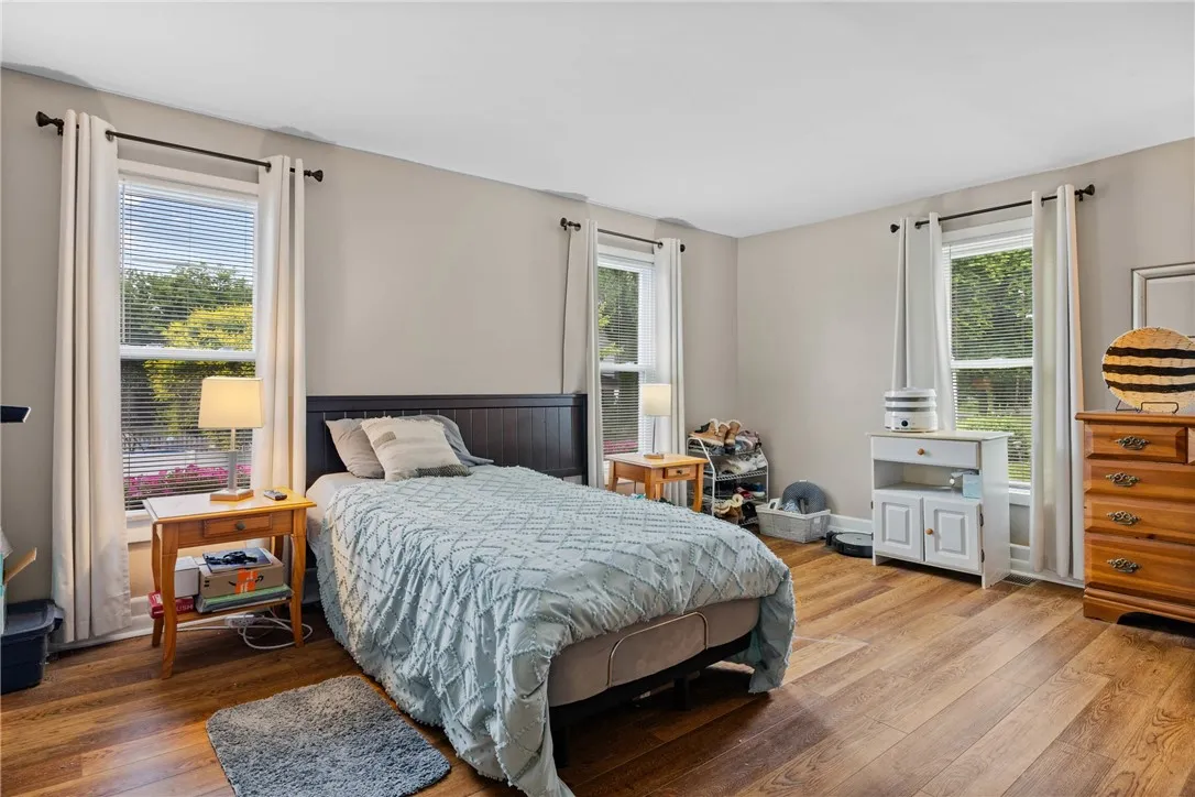 11 Orchard Street, Galen, New York 14433, Galen, New York 14433, 4 Bedrooms Bedrooms, 7 Rooms Rooms,1 BathroomBathrooms,Residential,For Sale,11 Orchard Street, Galen, New York 14433,R1623096