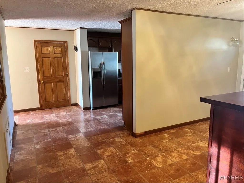 206 Hillcrest Drive, Amherst, New York 14226, Amherst, New York 14226, 4 Bedrooms Bedrooms, 9 Rooms Rooms,2 BathroomsBathrooms,Residential Lease,For Rent,206 Hillcrest Drive, Amherst, New York 14226,B1623952