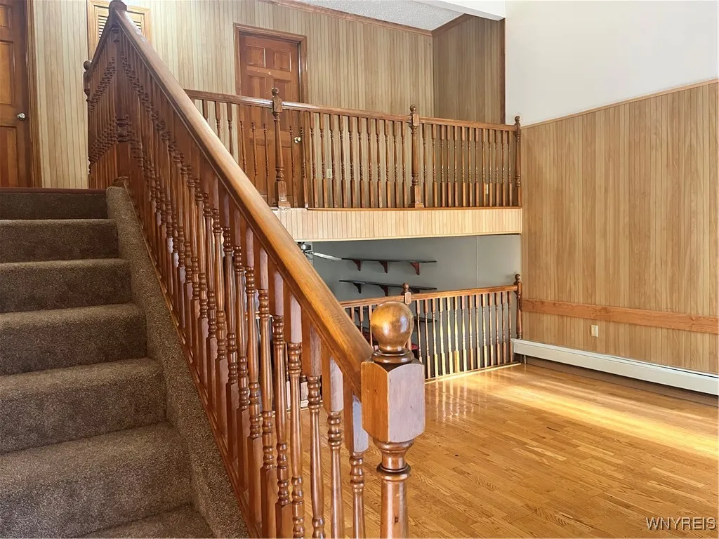 206 Hillcrest Drive, Amherst, New York 14226, Amherst, New York 14226, 4 Bedrooms Bedrooms, 9 Rooms Rooms,2 BathroomsBathrooms,Residential Lease,For Rent,206 Hillcrest Drive, Amherst, New York 14226,B1623952