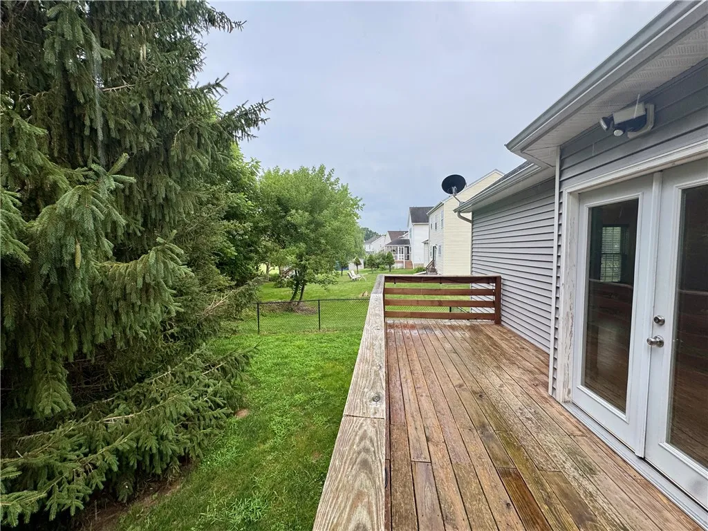 3 Ivy Lane, Geneseo, New York 14454, Geneseo, New York 14454, 3 Bedrooms Bedrooms, 8 Rooms Rooms,2 BathroomsBathrooms,Residential,For Sale,3 Ivy Lane, Geneseo, New York 14454,R1623926