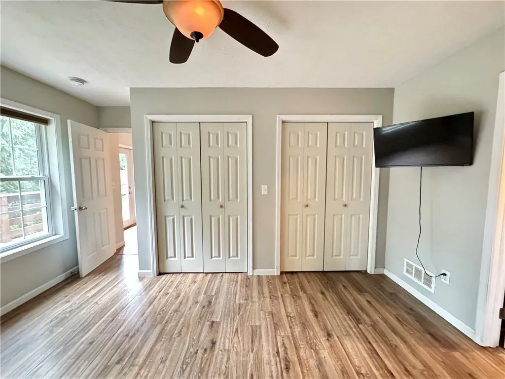 3 Ivy Lane, Geneseo, New York 14454, Geneseo, New York 14454, 3 Bedrooms Bedrooms, 8 Rooms Rooms,2 BathroomsBathrooms,Residential,For Sale,3 Ivy Lane, Geneseo, New York 14454,R1623926