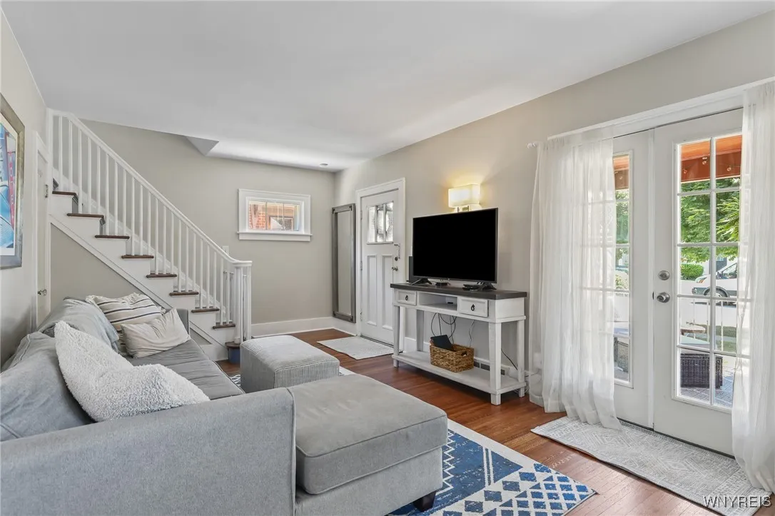 328 Wardman Road, Tonawanda, New York 14217, Tonawanda, New York 14217, 3 Bedrooms Bedrooms, 7 Rooms Rooms,2 BathroomsBathrooms,Residential,For Sale,328 Wardman Road, Tonawanda, New York 14217,B1622779