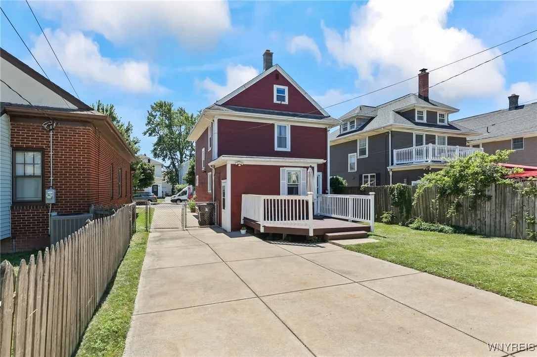 328 Wardman Road, Tonawanda, New York 14217, Tonawanda, New York 14217, 3 Bedrooms Bedrooms, 7 Rooms Rooms,2 BathroomsBathrooms,Residential,For Sale,328 Wardman Road, Tonawanda, New York 14217,B1622779