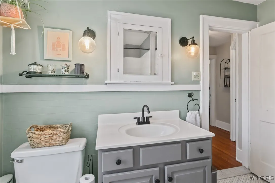 328 Wardman Road, Tonawanda, New York 14217, Tonawanda, New York 14217, 3 Bedrooms Bedrooms, 7 Rooms Rooms,2 BathroomsBathrooms,Residential,For Sale,328 Wardman Road, Tonawanda, New York 14217,B1622779