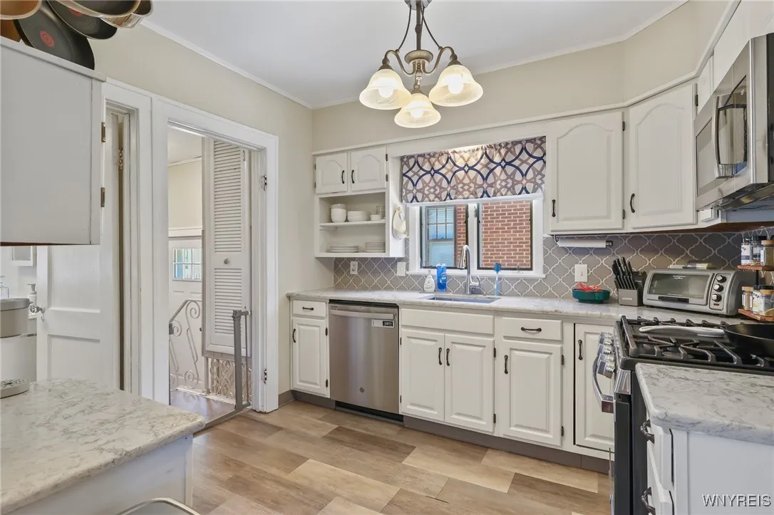 328 Wardman Road, Tonawanda, New York 14217, Tonawanda, New York 14217, 3 Bedrooms Bedrooms, 7 Rooms Rooms,2 BathroomsBathrooms,Residential,For Sale,328 Wardman Road, Tonawanda, New York 14217,B1622779