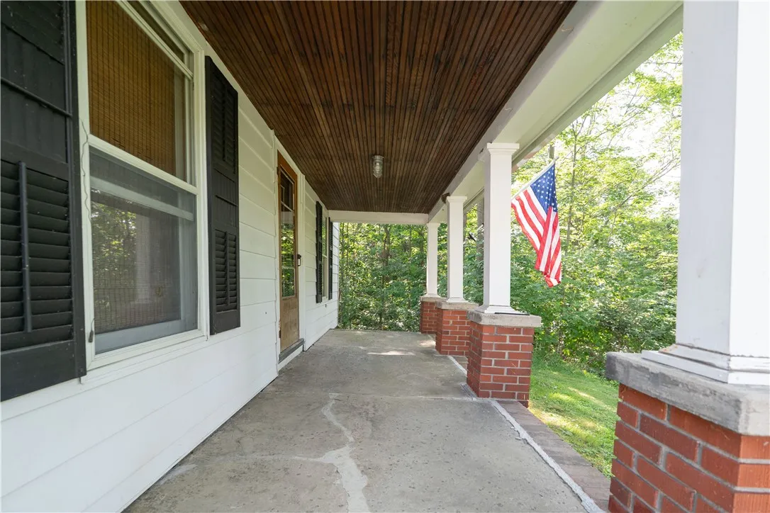 260 Summit Avenue, Warsaw, New York 14569, Warsaw, New York 14569, 5 Bedrooms Bedrooms, 10 Rooms Rooms,2 BathroomsBathrooms,Residential,For Sale,260 Summit Avenue, Warsaw, New York 14569,R1622207