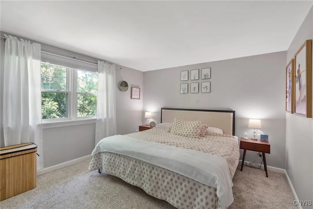 5847 Rita Lane, Cicero, New York 13039, Cicero, New York 13039, 3 Bedrooms Bedrooms, 8 Rooms Rooms,2 BathroomsBathrooms,Residential,For Sale,5847 Rita Lane, Cicero, New York 13039,S1623093