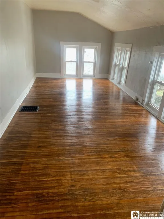 38 White Street, Pomfret, New York 14063, Pomfret, New York 14063, 5 Bedrooms Bedrooms, ,2 BathroomsBathrooms,Residential,For Sale,38 White Street, Pomfret, New York 14063,R1623810