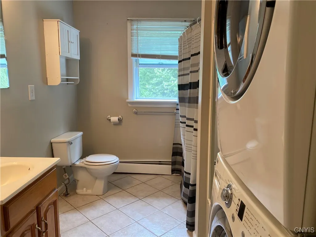 1270 County Route 12, Schroeppel, New York 13132, Schroeppel, New York 13132, 4 Bedrooms Bedrooms, 9 Rooms Rooms,2 BathroomsBathrooms,Residential,For Sale,1270 County Route 12, Schroeppel, New York 13132,0,S1624114