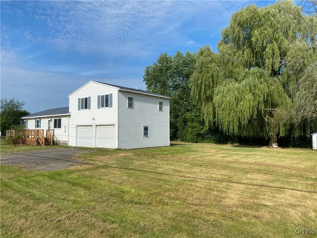 1270 County Route 12, Schroeppel, New York 13132, Schroeppel, New York 13132, 4 Bedrooms Bedrooms, 9 Rooms Rooms,2 BathroomsBathrooms,Residential,For Sale,1270 County Route 12, Schroeppel, New York 13132,0,S1624114