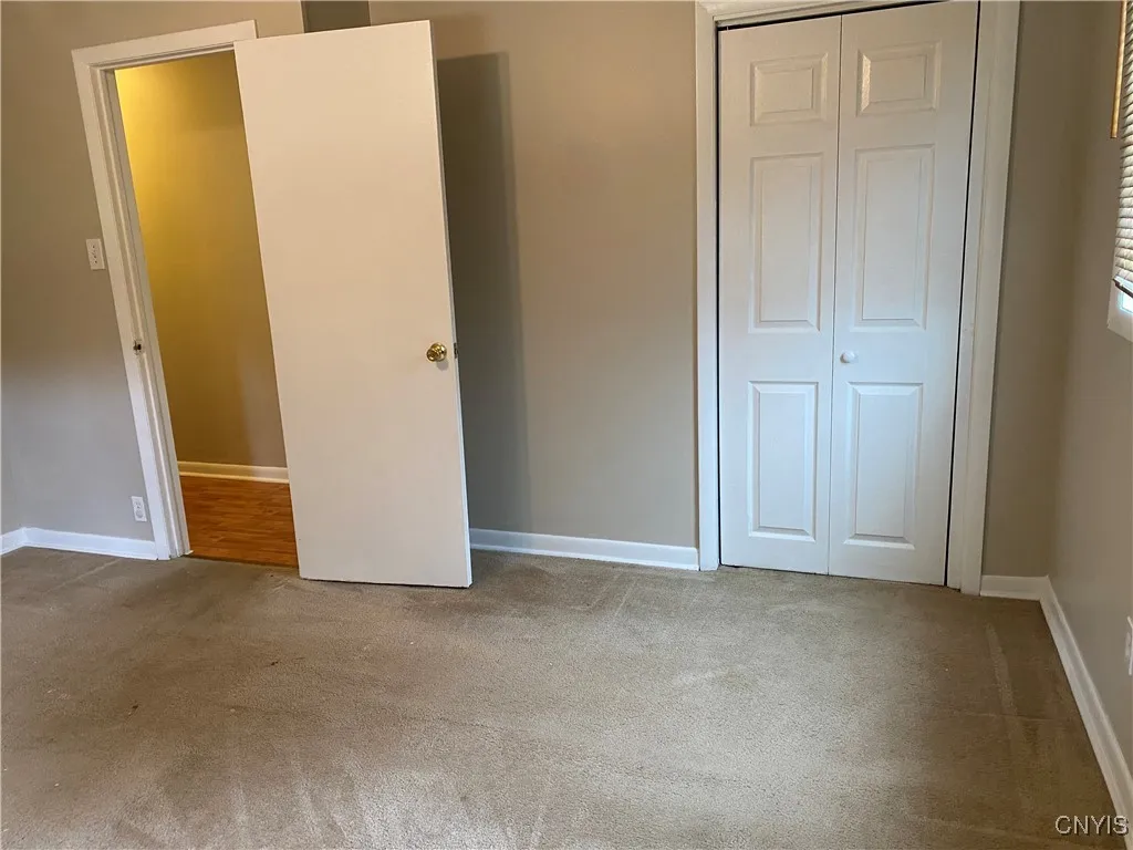 1270 County Route 12, Schroeppel, New York 13132, Schroeppel, New York 13132, 4 Bedrooms Bedrooms, 9 Rooms Rooms,2 BathroomsBathrooms,Residential,For Sale,1270 County Route 12, Schroeppel, New York 13132,0,S1624114